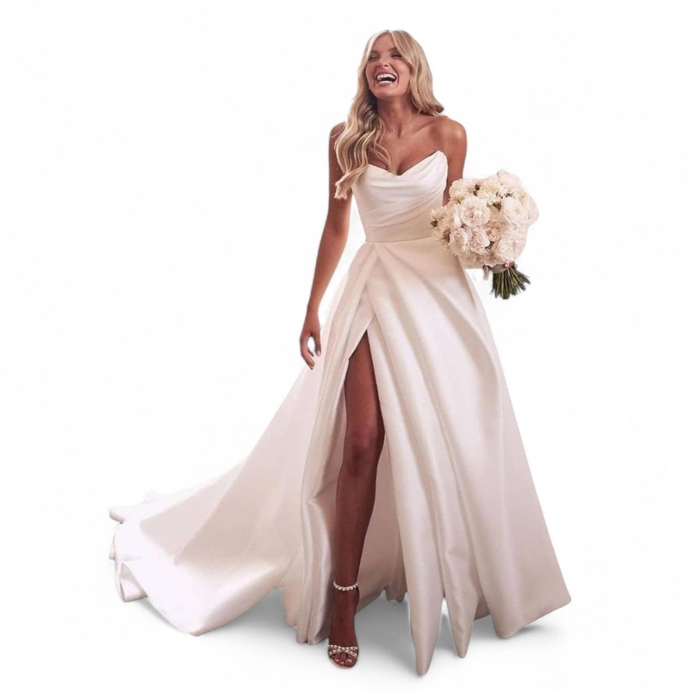 💐🆕 Elegant White Strapless Wedding Gown